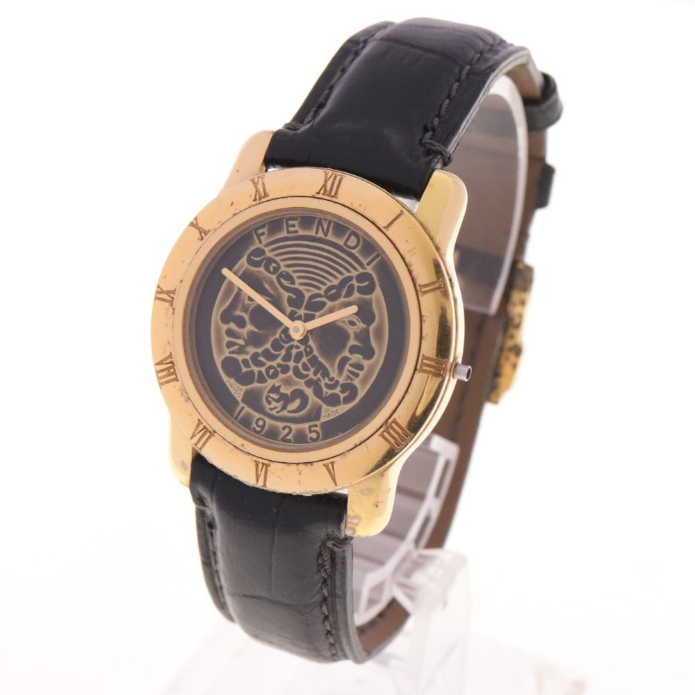 ■ フェンディ 腕時計 800G クォーツ 33.2g メンズ ゴールド 文字盤 ブラック 付属品付き ジャンク
