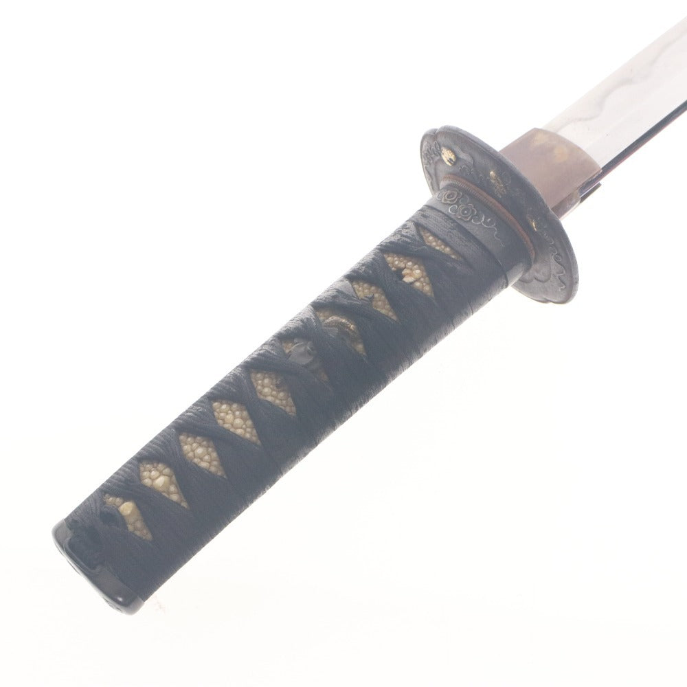 ■ Japanese sword: Wakizashi, Mumei (unsigned), sword, arms and armor, length 48.0 cm, curvature 1.2 cm, 1 mekugi-ana (peg hole), with firearms and swords registration card