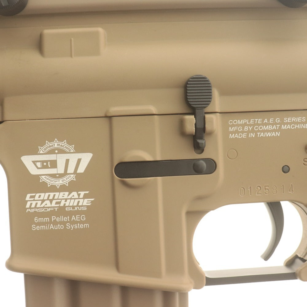 ■ G&G ARMAMENT 電動ガン CM16 Carbine Light DST EGC-16P-CAL-DNB-NCM コムバットマシーン M4カービン エアガン CE〇 付属品付き 動作品